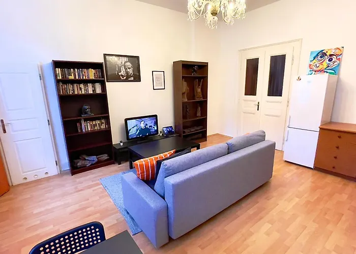 Center Of 369 Apartmán *