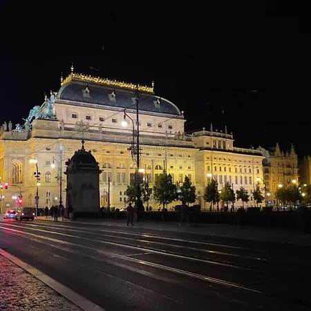 Center Of 369 Apartment Prague