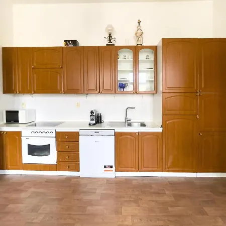 Apartment Center Of 369 Prague