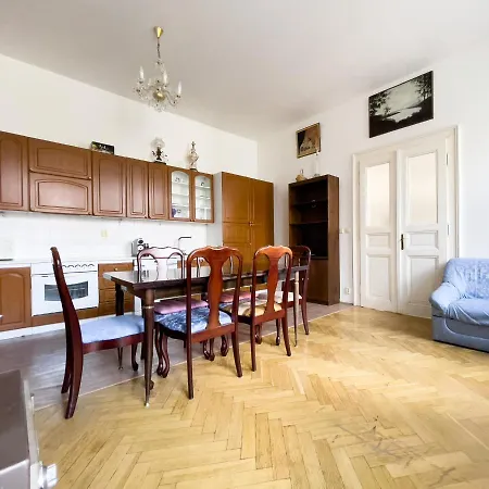 Center Of 369 Appartement *